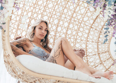 Uniting Friends Through Unique Boudoir Experiences at Joie Imagery